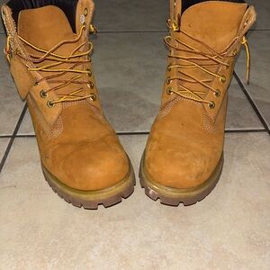 Timberland Wheat Work Boots with Yellow Accent Laces